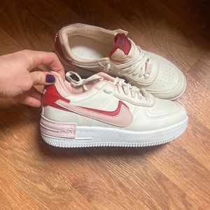 Nike air force 1 red pink